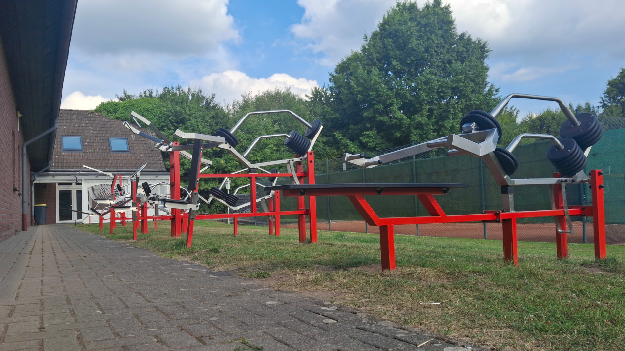 Neuer Outdoor-Fitnesspark: Ein weiterer Schritt zur Aufwertung unseres Vereinsgeländes